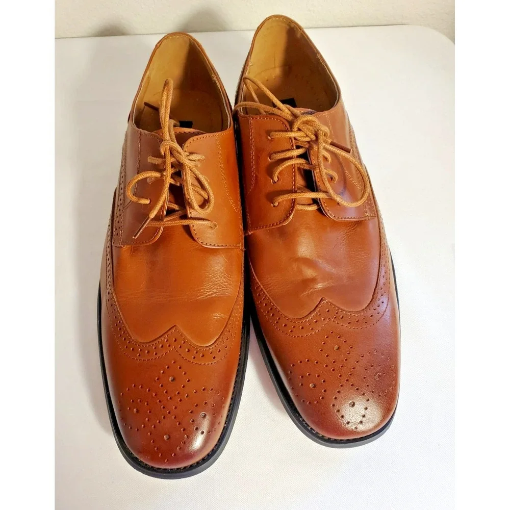 La Milano Mens Size 11 Brown Genuine Leather Wingtip Oxford Shoes F590